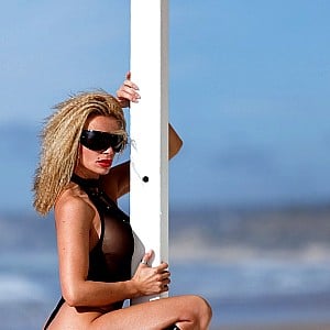 Francesca Felucci Reaps Big As Farmer Daughter Uk kerry cum slut glasses